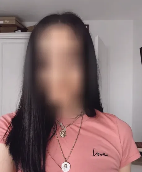 Chiara, 36