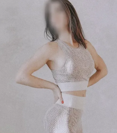 Hannah, 36