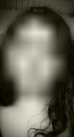 Katrin, 21