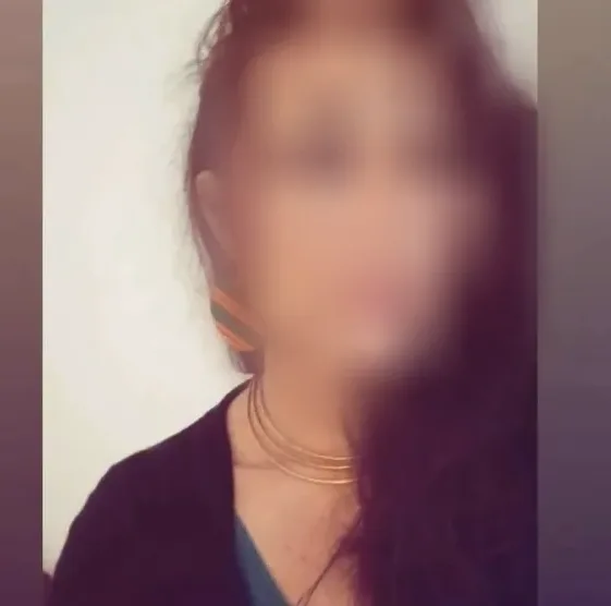 Nikolina, 37