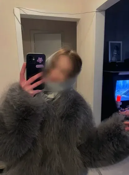 Nina, 30