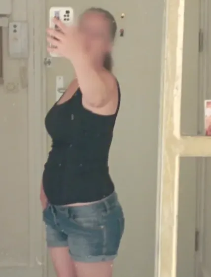 Sabrina, 36