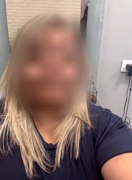 Silvia, 40