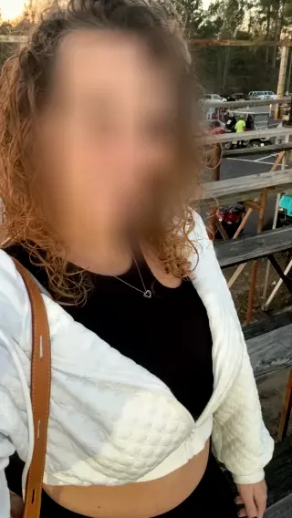 Viktoria, 30